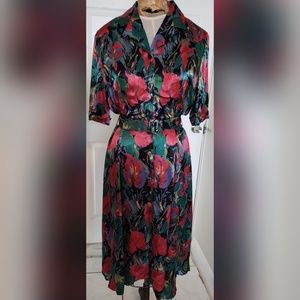 Floral print vintage dress